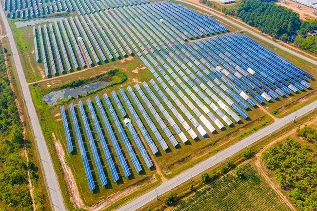 截止10月底，全國可再生能源發(fā)電裝機突破14億千瓦！
